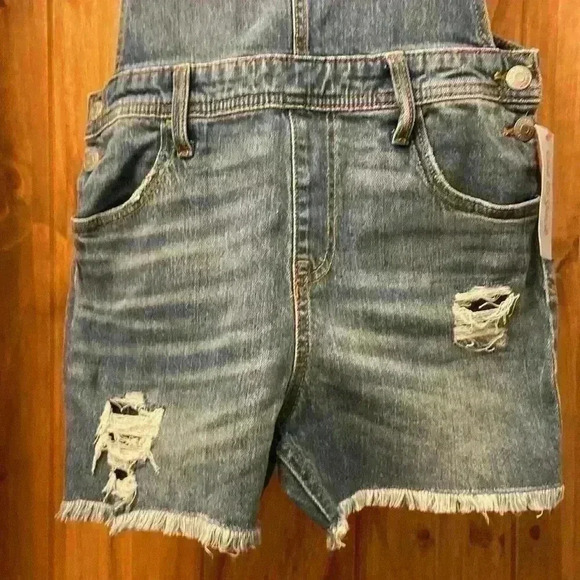 Cat and Jack Girls Distressed Short-all Medium Wash Size Large-NWT - Picture 2 of 7